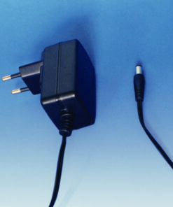 Universal mains adapter AC 100-240 V, 50/60 Hz
