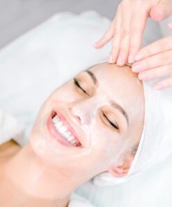 Alternative view of Basic Facial Online Course