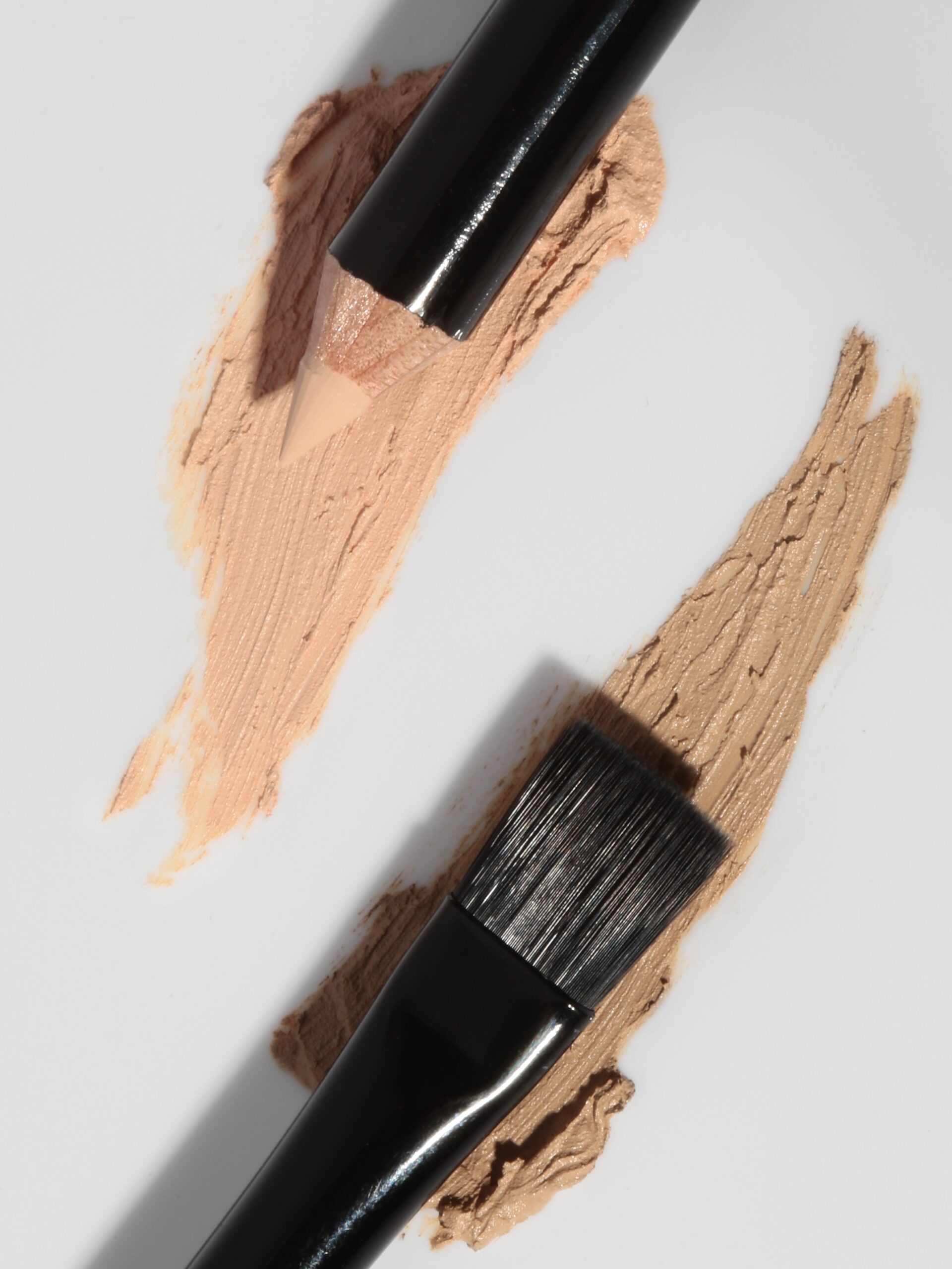 HD Brow Highlighter Brush - Image 2