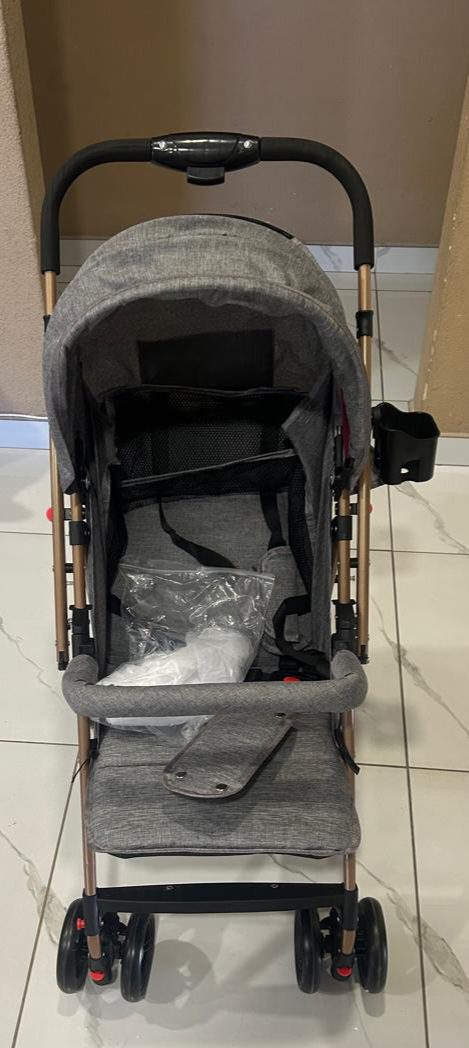Baby pram - Image 3